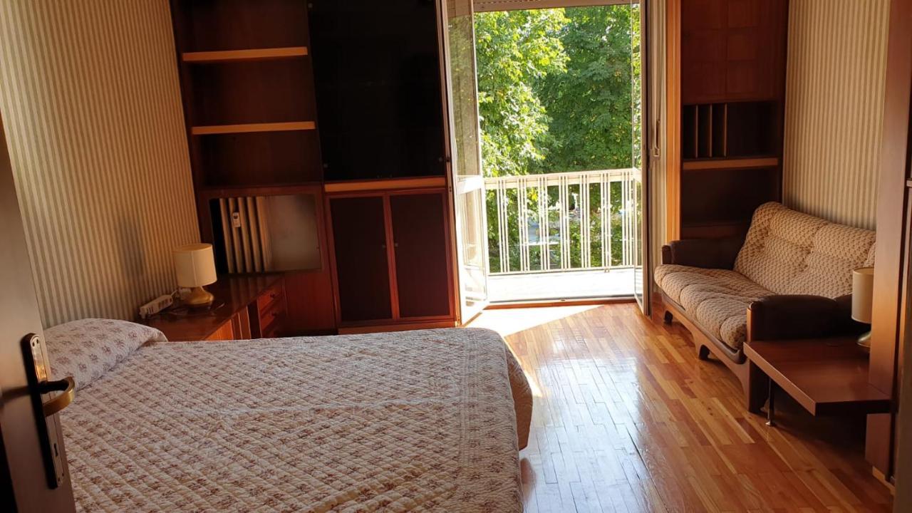 L'Atelier Du Temps - Casa Gilitos Apartman Aosta Kültér fotó